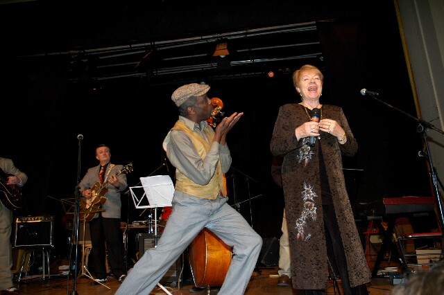 min 2006 04 09 parisxiv 271